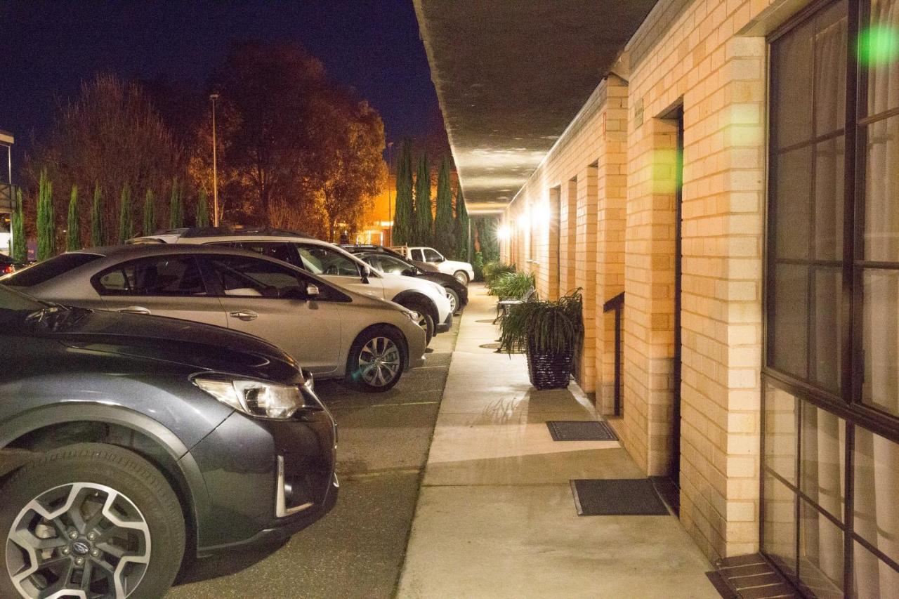 Centralpoint Motel Уогга-Уогга Экстерьер фото